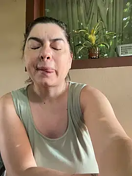 evaxxxcurvyxxx online show from 07/09/26, 05:33