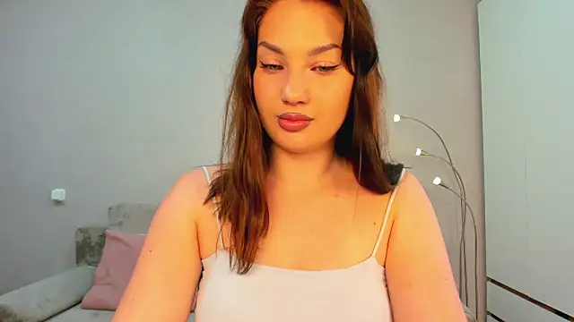 AliciaCollinss online show from 05/27/26, 11:07