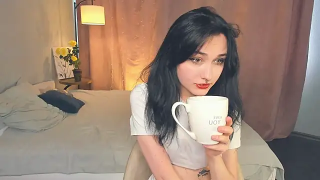 Snapshot of KeelyPaullus chatting on 06/01/26, 10:39 KeelyPaullus online show from 06/01/26, 10:39