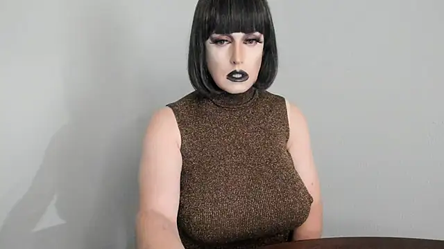 Danielle tv33 online show from 12/28/24, 05:44