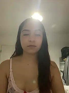 naomiiii55 online show from 06/19/26, 01:43