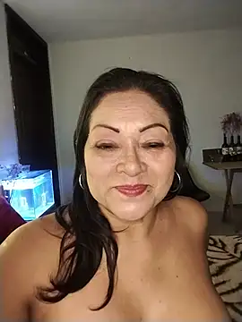 Snapshot of Khatty_Sex chatting on 07/07/26, 06:47 Khatty Sex online show from 07/07/26, 06:47