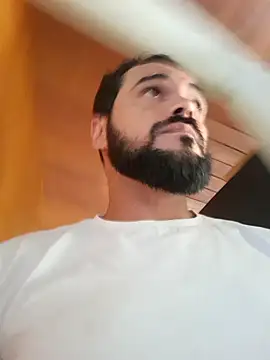 Pistola faminta online show from 01/26/25, 01:47