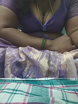 Tamil-kaviya98 online show from 06/15/26, 05:37