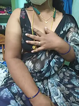 Tamil-kaviya98 online show from 07/05/26, 05:31
