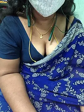 Tamil-kaviya98 online show from 07/16/26, 06:47