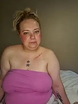 Jaclynnbaby online show from 06/05/26, 05:29
