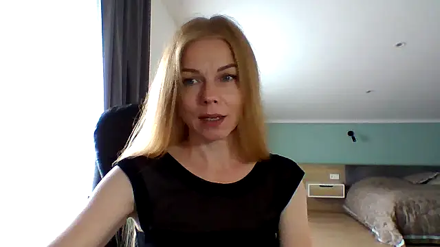 Snapshot of Tina5394 chatting on 07/20/26, 10:50 Tina5394 online show from 07/20/26, 10:50