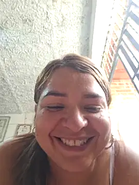 Snapshot of leonorq chatting on 05/31/26, 05:31 leonorq online show from 05/31/26, 05:31