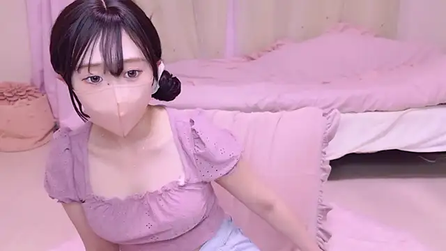 YURInya  online show from 06/17/26, 12:18