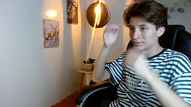 Marcoviolet online show from 06/11/26, 07:45