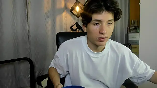 Marcoviolet online show from 06/26/26, 07:51