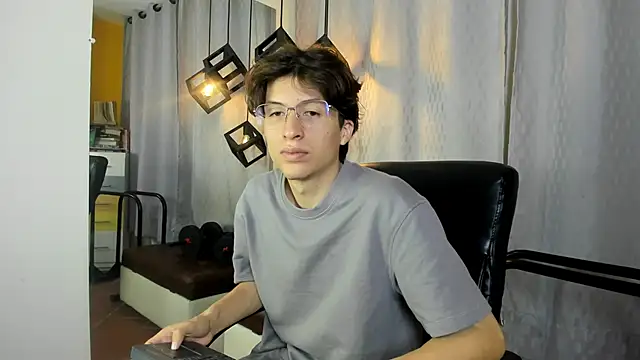 Marcoviolet online show from 06/27/26, 06:13