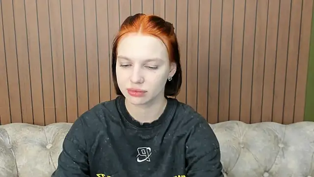 Snapshot of Nora_Finch chatting on 06/16/26, 10:18 Nora Finch online show from 06/16/26, 10:18