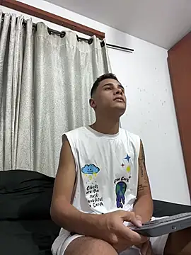 Luxury Guy online show from 06/02/26, 11:29