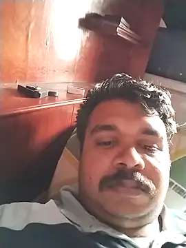 Snapshot of anu1595 chatting on 05/28/26, 04:21 anu1595 online show from 05/28/26, 04:21