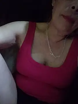 Snapshot of Kiki_sexyy chatting on 07/07/26, 06:47 Kiki sexyy online show from 07/07/26, 06:47