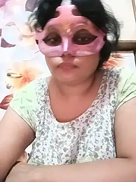 Priyanka Love143 online show from 07/16/26, 10:21