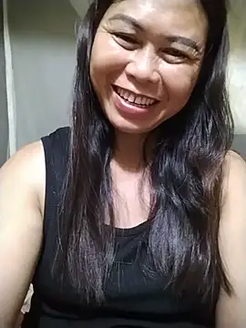Snapshot of -Hatybi- chatting on 07/14/26, 10:48 -Hatybi- online show from 07/14/26, 10:48