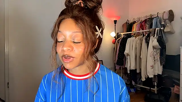 MaragretVemura online show from 05/30/26, 11:18