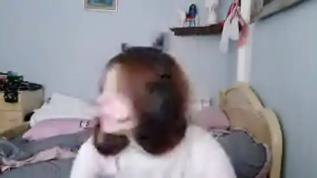 Snapshot of AlessiaViolet chatting on 05/30/26, 08:22 AlessiaViolet online show from 05/30/26, 08:22