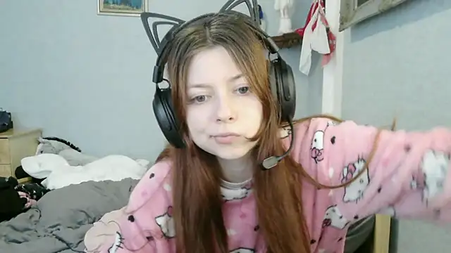 Snapshot of AlessiaViolet chatting on 06/01/26, 10:06 AlessiaViolet online show from 06/01/26, 10:06