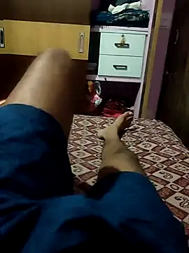 Snapshot of MSD1999AKASH chatting on 07/28/26, 04:39 MSD1999AKASH online show from 07/28/26, 04:39