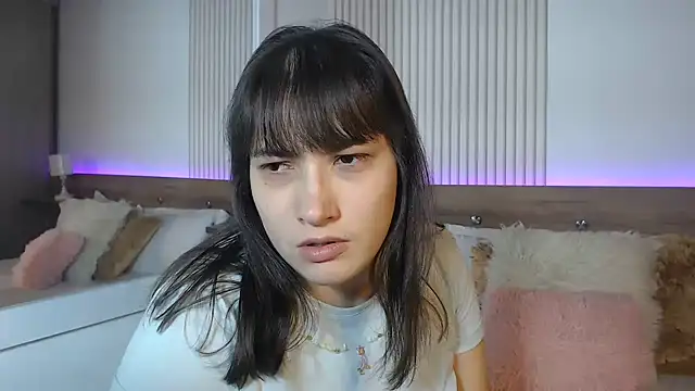 Snapshot of ValentinaGreyy chatting on 06/15/26, 10:23 ValentinaGreyy online show from 06/15/26, 10:23