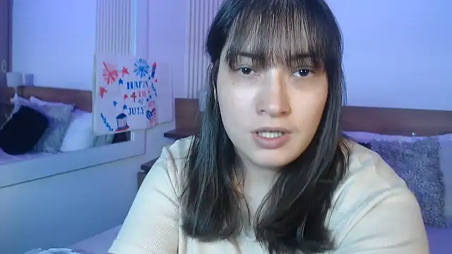 Snapshot of ValentinaGreyy chatting on 07/04/26, 08:37 ValentinaGreyy online show from 07/04/26, 08:37