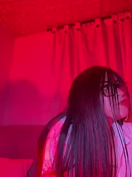 charlotte blairr online show from 06/07/26, 04:38