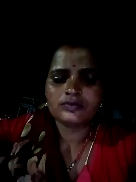 Snapshot of Divya_hot88 chatting on 06/15/26, 05:48 Divya hot88 online show from 06/15/26, 05:48