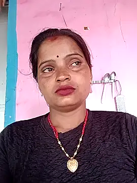 Snapshot of Divya_hot88 chatting on 07/13/26, 01:52 Divya hot88 online show from 07/13/26, 01:52