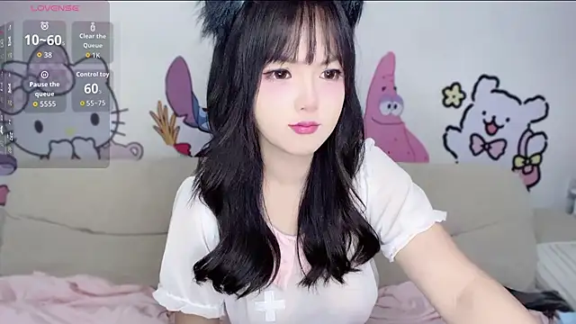 Snapshot of Lulu0one8 chatting on 07/07/26, 01:48 Lulu0one8 online show from 07/07/26, 01:48