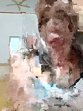 Snapshot of -Maya-a chatting on 06/28/26, 01:06 -Maya-a online show from 06/28/26, 01:06