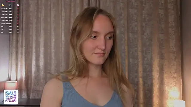 JenevaLitalien online show from 07/12/26, 03:36