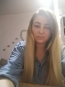 Snapshot of AngelWhite008 chatting on 06/20/26, 08:00 AngelWhite008 online show from 06/20/26, 08:00