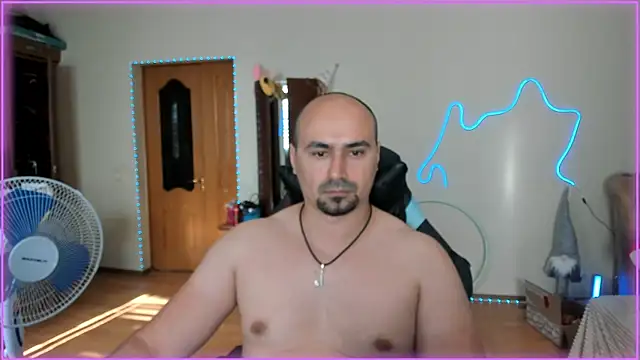 Snapshot of -SexyDaddy- chatting on 06/19/26, 01:59 -SexyDaddy- online show from 06/19/26, 01:59