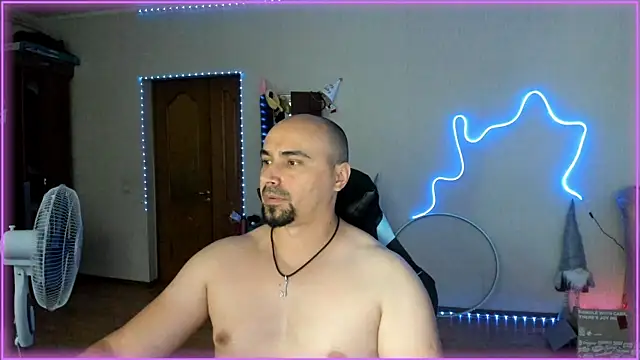 Snapshot of -SexyDaddy- chatting on 07/08/26, 04:11 -SexyDaddy- online show from 07/08/26, 04:11