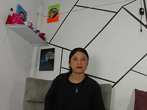 Snapshot of charlotte_vickie chatting on 07/10/26, 11:02 charlotte vickie online show from 07/10/26, 11:02