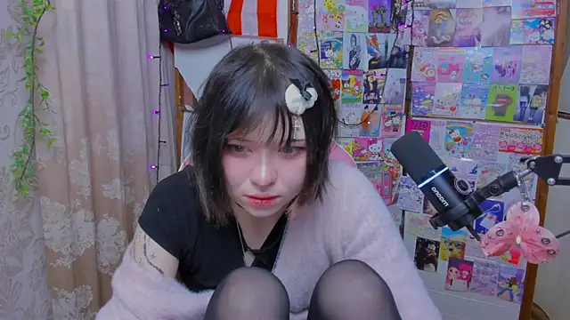 honeycelestia online show from 06/02/26, 06:10