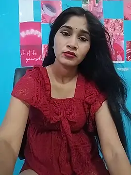 Snapshot of Naughty_Kiara_ chatting on 06/07/26, 03:32 Naughty Kiara online show from 06/07/26, 03:32