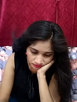 Snapshot of Naughty_Kiara_ chatting on 06/23/26, 04:32 Naughty Kiara online show from 06/23/26, 04:32