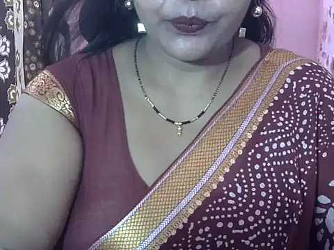 PRIYANKA 023 online show from 07/18/26, 10:52