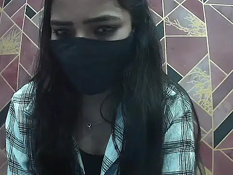 Snapshot of Hot-Roshni chatting on 06/21/26, 06:10 Hot-Roshni online show from 06/21/26, 06:10