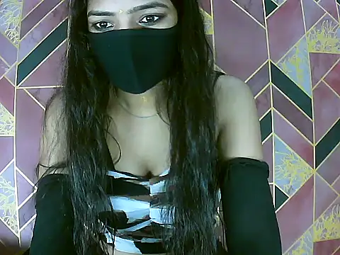 Snapshot of Hot-Roshni chatting on 07/02/26, 11:33 Hot-Roshni online show from 07/02/26, 11:33