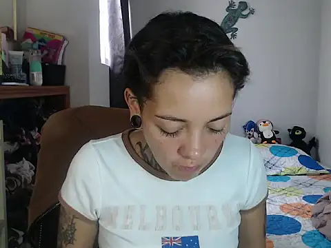 hanya23  online show from 07/15/26, 06:02