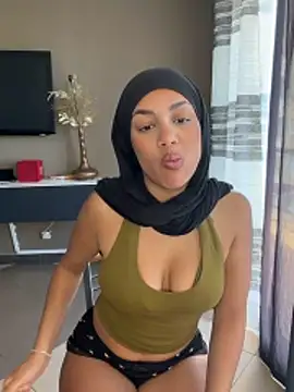 nadiabnssd online show from 06/12/26, 12:04