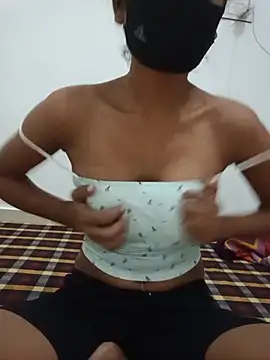 cute dipti online show from 07/12/26, 01:46