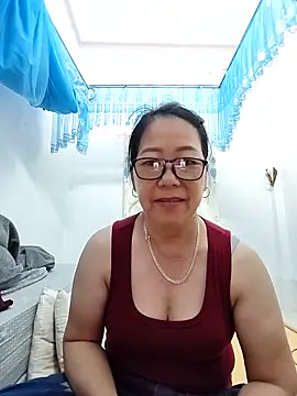 Ai babylove online show from 06/04/26, 10:49