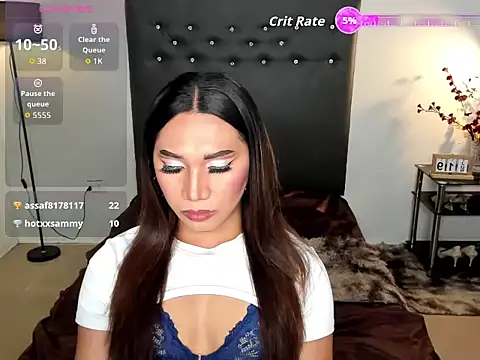 Snapshot of UrSeductiveCriselda chatting on 06/19/26, 04:44 UrSeductiveCriselda online show from 06/19/26, 04:44